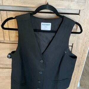Old Navy Classic Black Sleeveless Vest